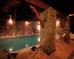 Des Balcons Hotel