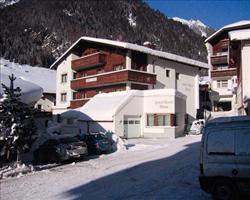 Hotel Garni Binta