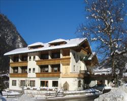 Mayrhofen Snow Houses