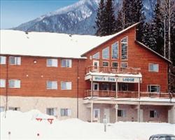 Wolf’s Den Mountain Lodge