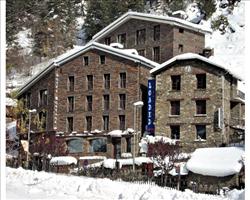 Montane Hotel