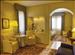 Hotel Regina Adelaide, Garda