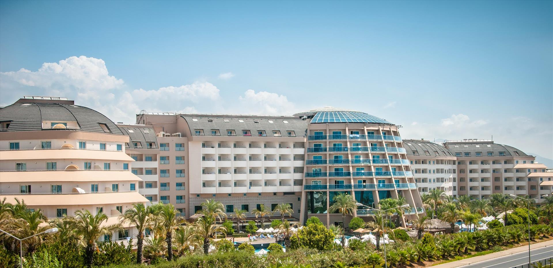 Long Beach Resort Hotel & Spa Deluxe in Antalya, Turkey | SNO