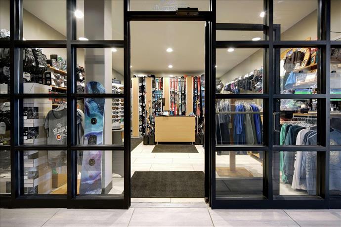 Highline Vail - a DoubleTree by Hilton