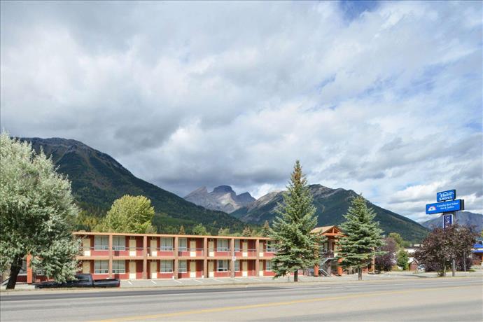 Canadas Best Value Inn and Suites Fernie