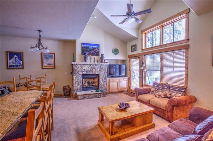 Mountain Thunder Lodge