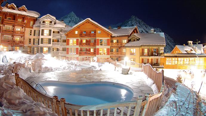 Arc 1950 Le Village Apartments