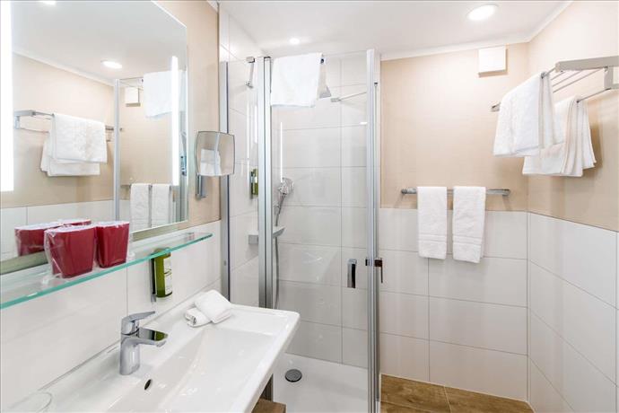 Hotel Butterfly, BW Signature Collection