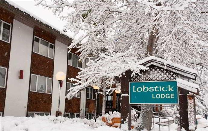 Lobstick Lodge