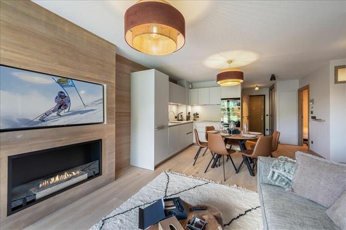 Apartment Stallion A02