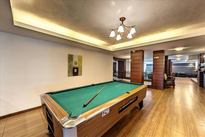 Grand Royale Hotel & Spa