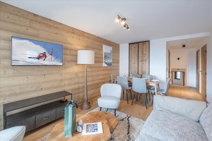 Apartment Expression C11