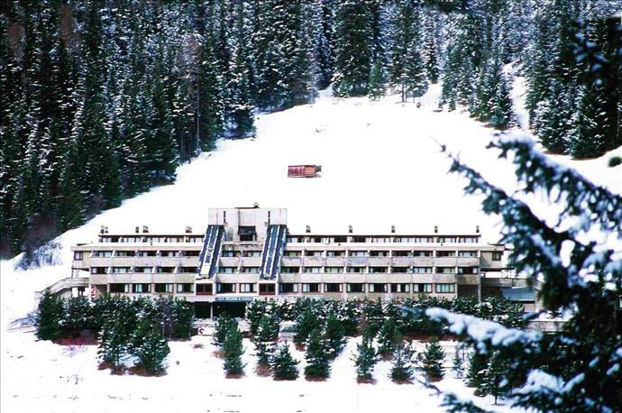 Hotel Regina e Fassa, Mazzin