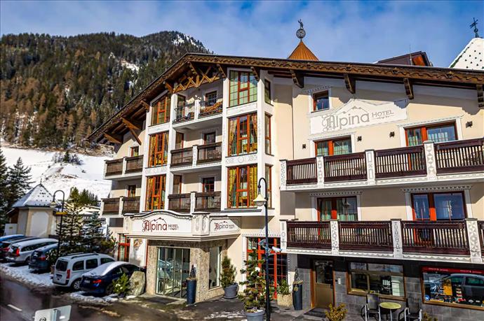 Hotel Alpina