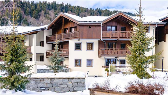 Les Fermes Emiguy Apartments