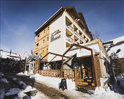 BASE CAMP LODGE Les 2 Alpes