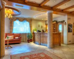 Beverly Alps Hotel & Spa