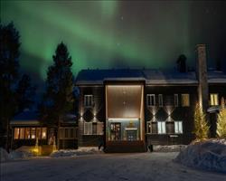 Juutua Arctic Aurora Adventure
