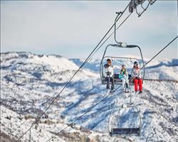The Best Après Ski Resorts in the U.S.