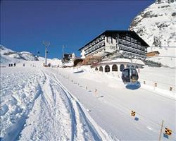 Hotel Almhof Galtür