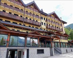 Armon Greenblu Hotel & Wellness